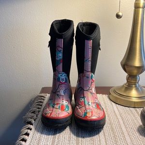 Oaki Perched Owl Neoprene Snow/Rain Boots